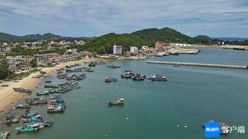 海南万宁图片,碧海蓝天下的热带风情画卷