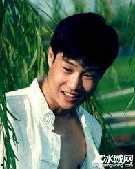 小沈阳夫妇生活照,幸福瞬间引网友热议